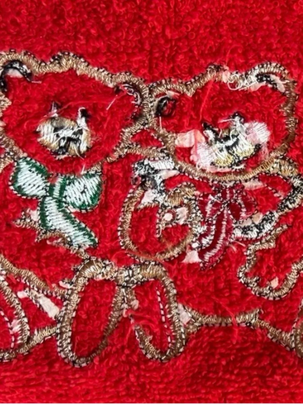 Vintage Christmas Red Towel Set Embroidered Tree Teddy Bear Hand Bath 2 Pc Lot